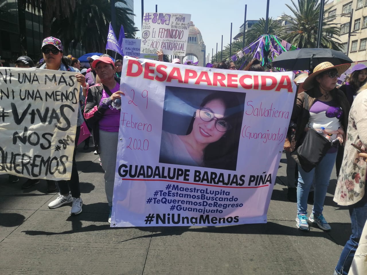 maestra-lupita-gto-8m-cdmx-marcha